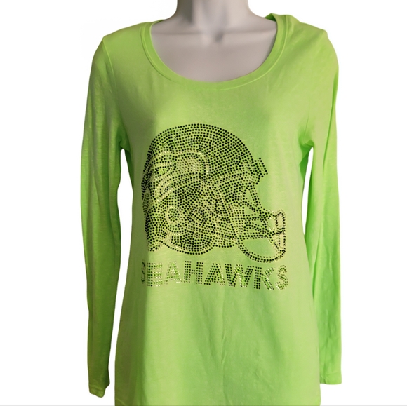No Boundaries Tops - Seattle Seahawks Long Sleeve Top Medium No Boundaries